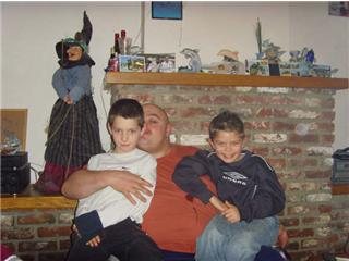 voici mon homme avec mon fils et son super copain