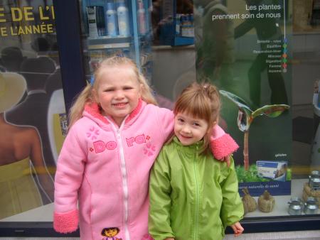 voila ma fille avec sa copine